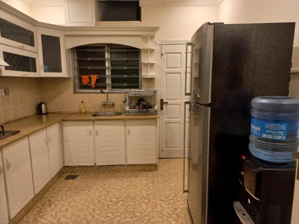 ホテル White House Residencia ラーワルピンディー エクステリア 写真